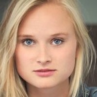 Svea Bein Desnuda
