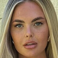Taggarwood_ Desnuda