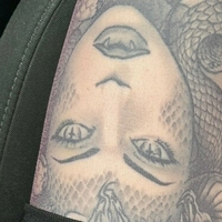 tattoos.legs.nylons.free Desnuda