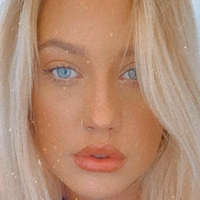 Tia Carter Desnuda