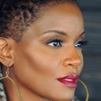 Tomiko Fraser Desnuda
