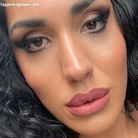 ts_antonella Desnuda