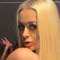 Ukblondebarbie Desnuda