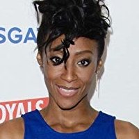 Victoria Ekanoye Desnuda