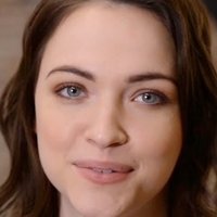 Violett Beane Desnuda