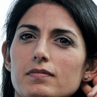 Virginia Raggi Desnuda