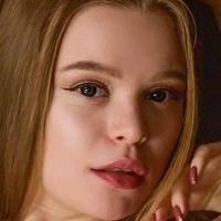 Vivien Midi Desnuda