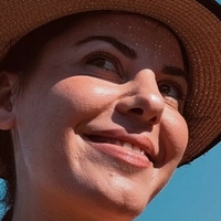 Xhoi Loja Desnuda